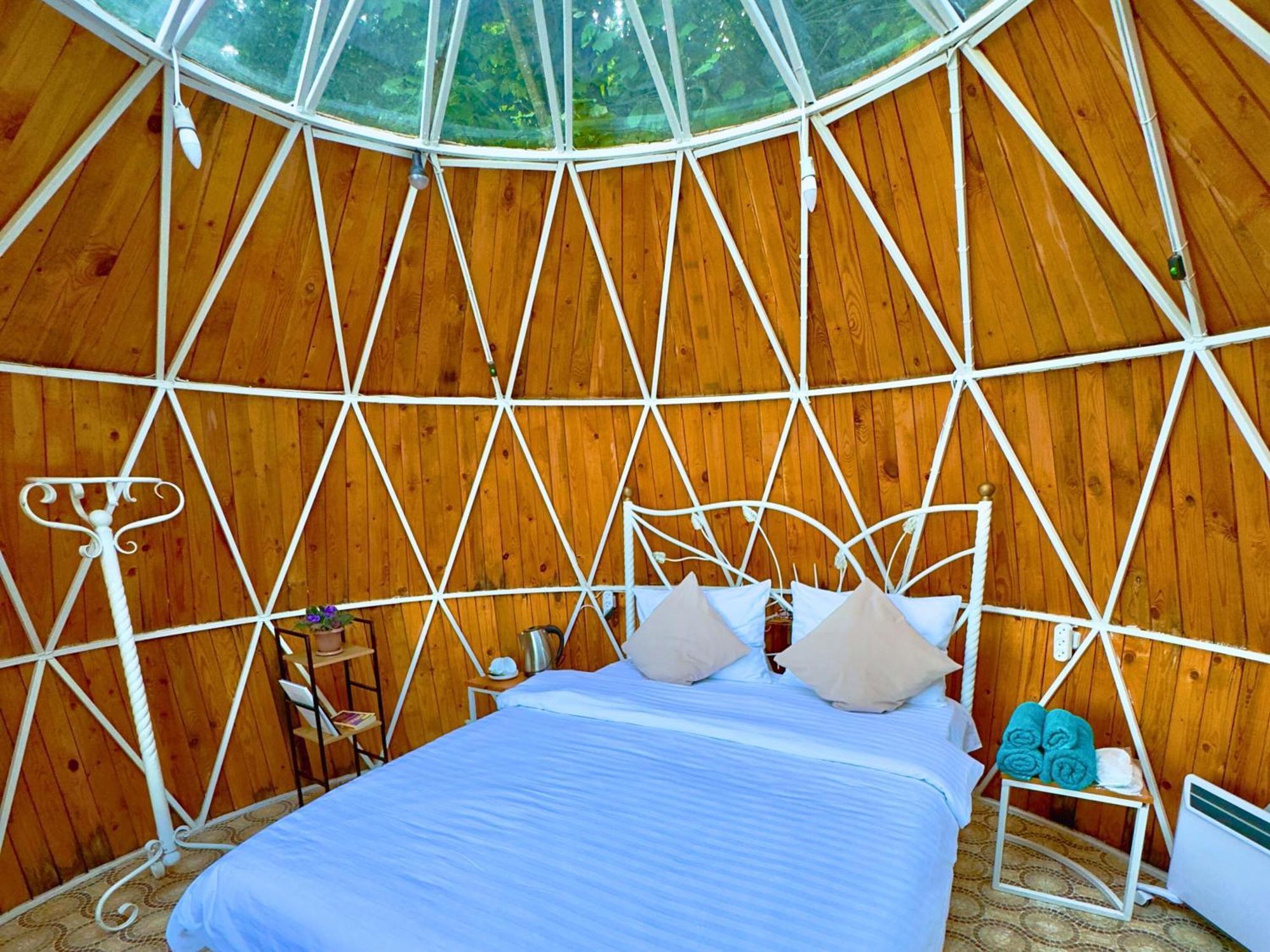 Kanach Tun Boutique Hotel Yenokavan Bilik gambar